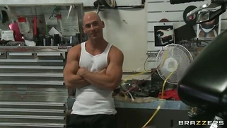 Sexy mechanic Christy Mack shows off her sexy curves