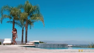 Ava Addams feeling the hot sun on her wet, gigantic breasts