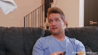 MILF Dana DeArmond wants to fuck Van Wylde