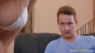 MILF Dana DeArmond wants to fuck Van Wylde