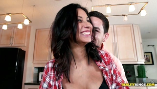 Jade Jantzen cooking in the kitchen butt naked