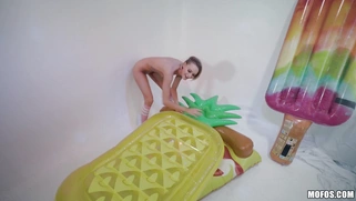 Blonde Emma Hix is fucking and sucking the thick dick