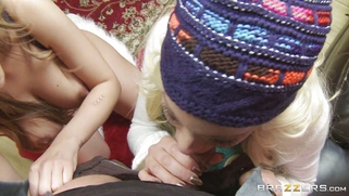 Britney Amber and Yurizan Beltran gave him an amazing double blowjob