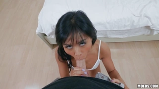 Ember Snow demonstrates her blowjob skills