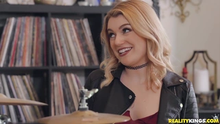 Abby Adams seduces her music teacher Chad White