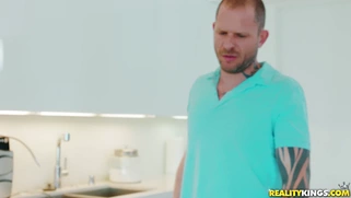 Asian Vina Sky on her knees gives masterful blowjob