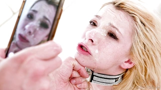Blonde Kenzie Reeves gets facial cumshot
