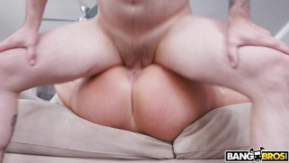 Gia Derza enjoys getting her pussy nailed by Tommy Pistol