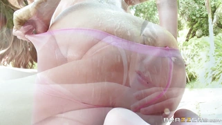 Allie Haze peels down her nylon pantyhose to show us the sweet spot between her legs