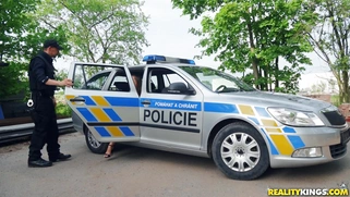 Stacy Cruz gets pussy licked by the officer Everhard