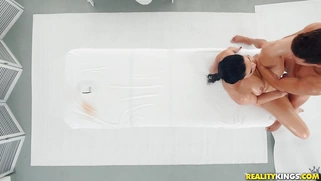 All natural Kira Queen gets pussy fucked on the massage table