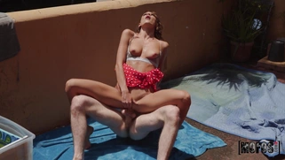 Teen Emma Hix slides her pussy on the stiff dick