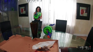 Aubree Valentine gives masterful blowjob