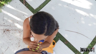 Alina Belle is sucking the big cock outdoors