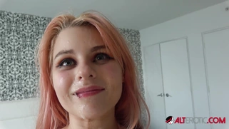 Skylar Valentine gets facial cumshot in POV