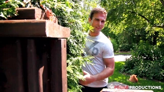 Heidi Van Horny is sucking cock in the pool