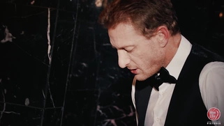 Latina Gina Valentina guzzles the cock