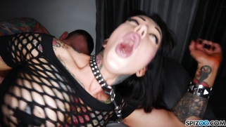 Jessie Lee gets her pussy slammed in spoon