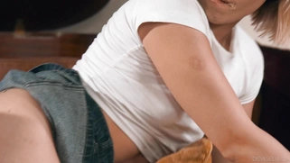 Goldie Ortiz gets her pussy licked by Seth Gamble