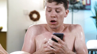 Dana DeArmond gets cumshot on her trimmed pussy