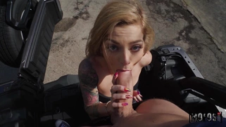 Roxy Ryder is sucking the thick dick in POV