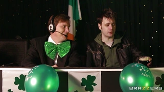 Brooklyn Blue and Yuffie Yulan receiving one facial