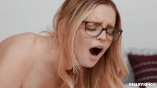 MILF Codi Vore gets her pussy drilled doggystyle