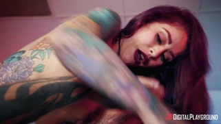 MILF Monique Alexander enjoys riding the stiff dick