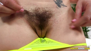 Slender Latina Mandy Sky shows us her unshaven pussy