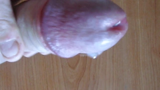 Handjob and cumshot 7