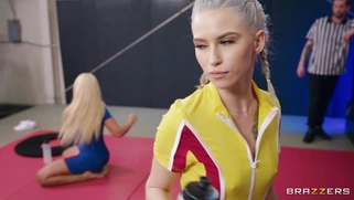 Kiara Cole is licking Bridgette B's pussy