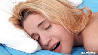 Latina Mae Olsen loves getting her pussy penetrated from behind