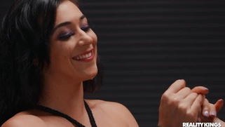 Brunette Brooklyn Gray gets her face fucked