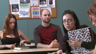 Ignorant slut Jean Michaels disrupting Mr. Gunn's lecture