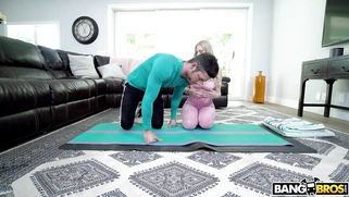 Casca Akashova and Tyler Steel do yoga