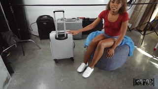 Cute French babe Milu Blaze