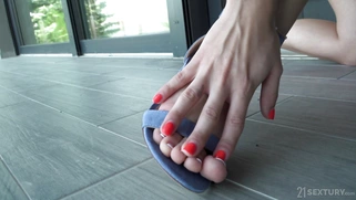 Tiffany Tatum is sucking Kristof Cale's cock