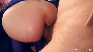 Kenzie Reeves gets her ass fucked doggystyle in POV