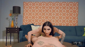 Kaitlyn Katsaros shakes her amazing ass on the hard rod in POV