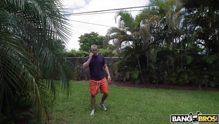 Kira Perez is playing with the hose on the sunbed