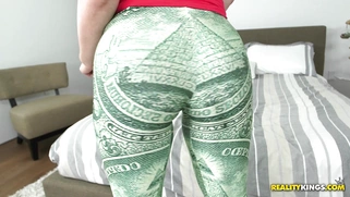 Half-Italian and half-Salvadorian babe Bella Reese pops out her jugs