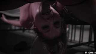 Adriana Chechik and Vienna Rose in hot threesome