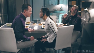 Alina Lopez orally pleasures the lucky dick