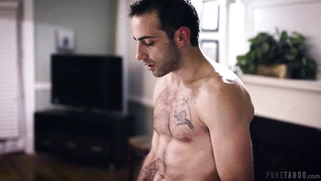 Izzy Lush gets cumshot on her ass