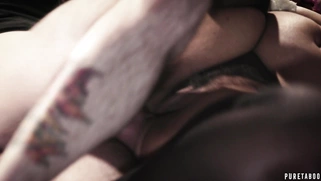 Fat mom Karla Lane gets her pussy fucked by Tommy Pistol