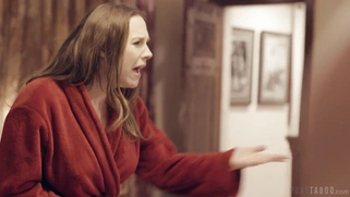 Brunetet Whitney Wright gets banged and facialed