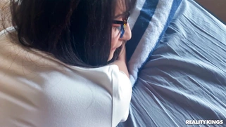 Isabella Nice in glasses is sucking the cock