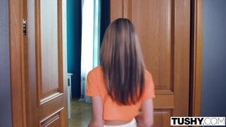 Gina Gerson and Elena in 3way anal fuckfest