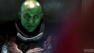 Blonde Carter Cruise is sucking the cock