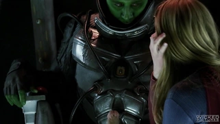 Blonde Carter Cruise is sucking the cock